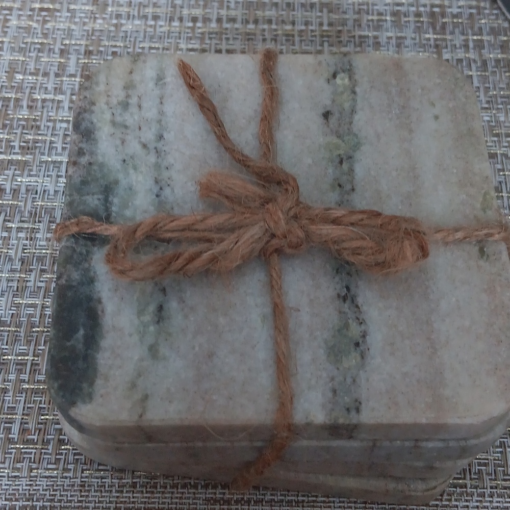 New.4 beautiful stone coasters. - Picture 5 of 6